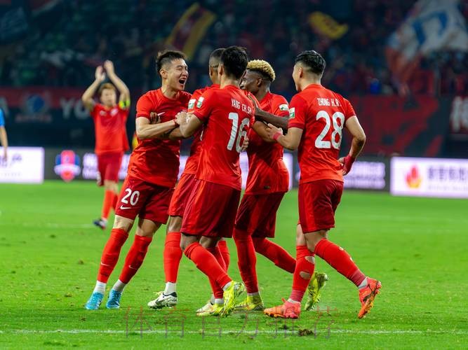 黑龙江主场战平卓尔 梅州客家赢下德比战